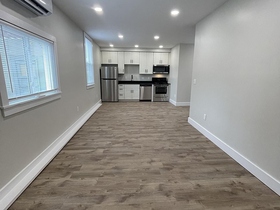 1st image of 106 N Main St #2