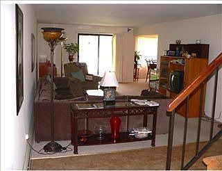 5th image of 190 Country Club Dr