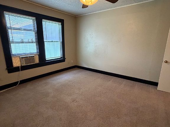 5th image of 2217A 24th St
