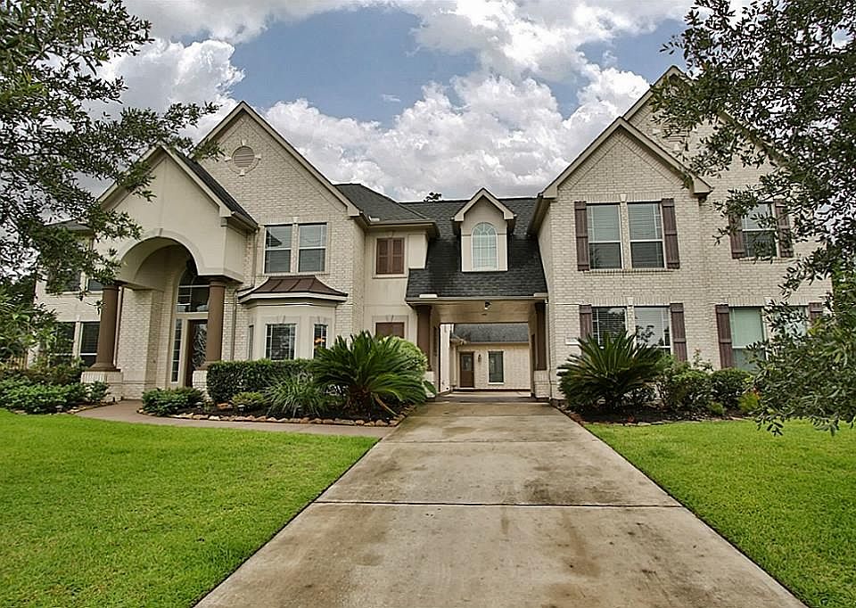 1st image of 9083 Rose Canyon Dr