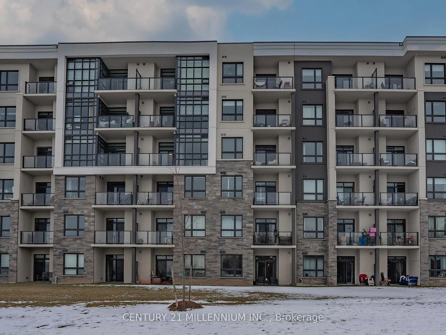 2 bed, $2,250 — Photo 2