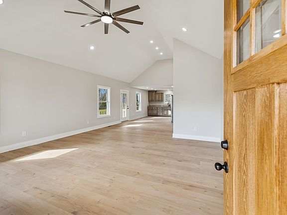 5th image of 342 Leigh Anna Cir Lot 15