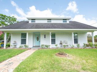 501 Erwin St, Brazoria, TX 77422