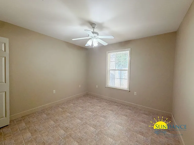 940 Scenic Oak Ln — Photo 18