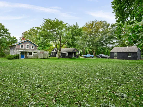 10 & 18 Montauk Hwy, East Hampton, NY 11937
