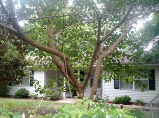 23 Bishop Ln, Brunswick, GA 31525