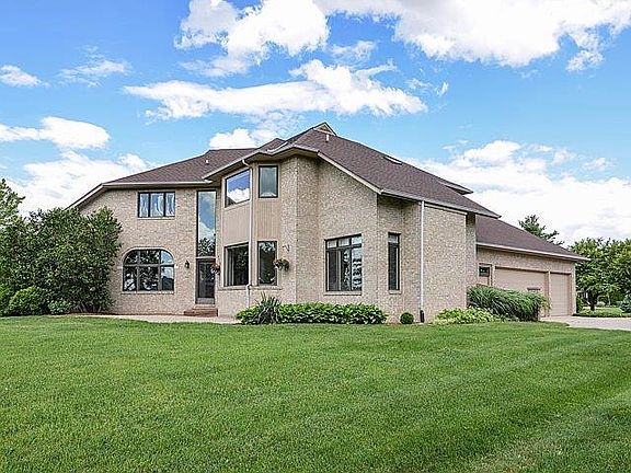 4th image of 1848 Stonebridge Dr S