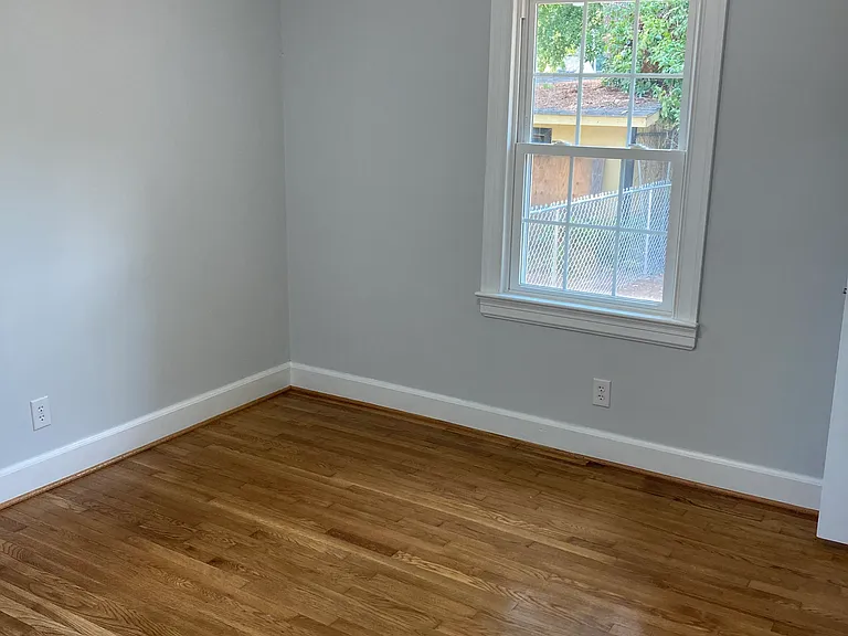 522 New Bern St SE — Photo 7