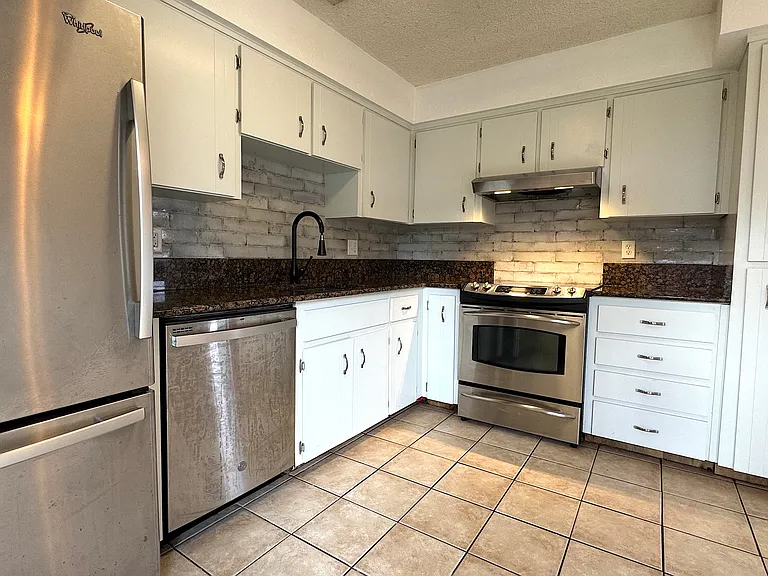 910 Big Tree Rd #803 — Photo 5