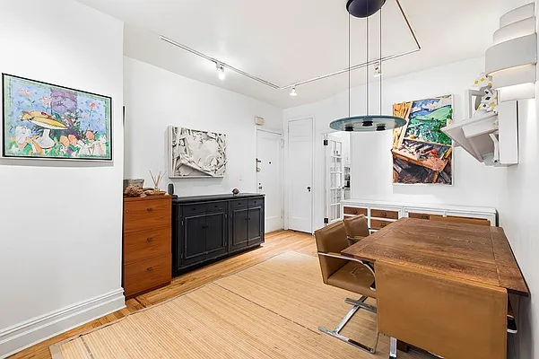 Sold by Mont Sky Real Estate | media 15