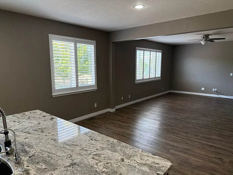 25084 E Pinewood Pl — Photo 7