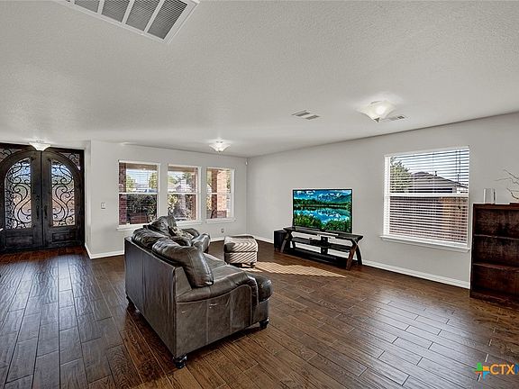 5th image of 113 Endeavour