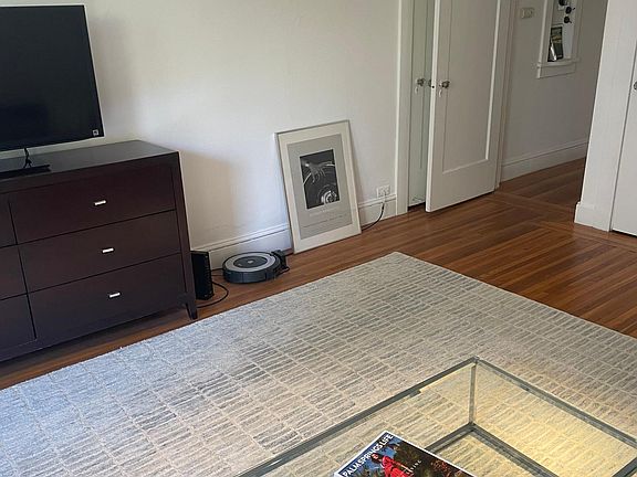 5th image of 2810 Franklin St APT 16