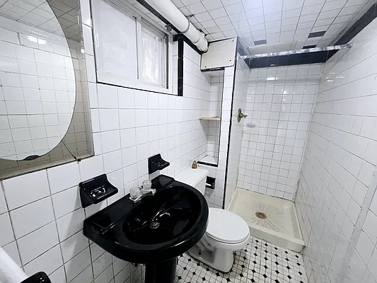 Rented by Brooklyn Property Group LLC | media 13