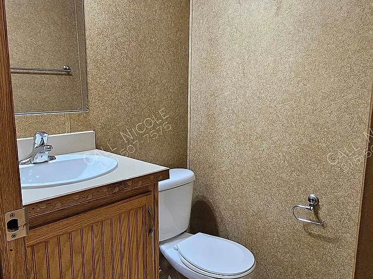 230 Maverick Ln — Photo 4