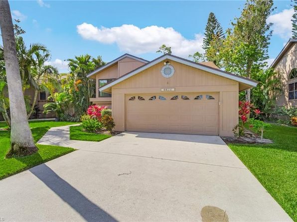 6621 Rolland Ct, Fort Myers, FL 33908