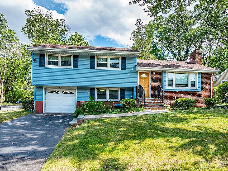 1st image of 77 Woodside Ave