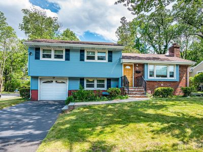 77 Woodside Ave, Metuchen, NJ, 08840
