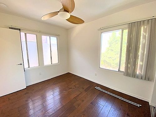 5th image of 1518 1/4 Micheltorena St