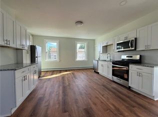 52 Erastus St #2A, Providence, RI 02908