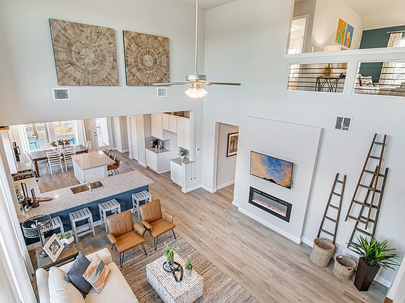 7th image of this home