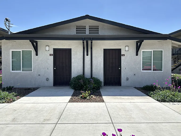 515 Camanche Lane - Summer Gardens Apartments — Photo 19