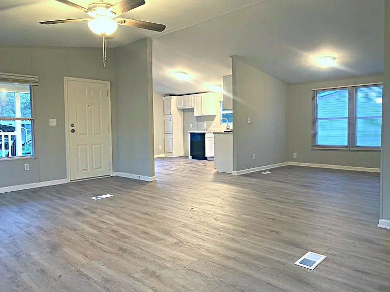 5827 Dylan Dr — Photo 2