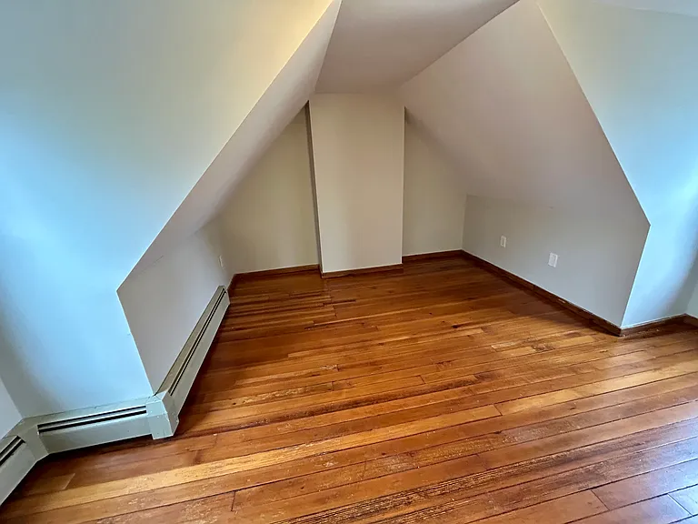 59 Pleasant St #202 — Photo 8