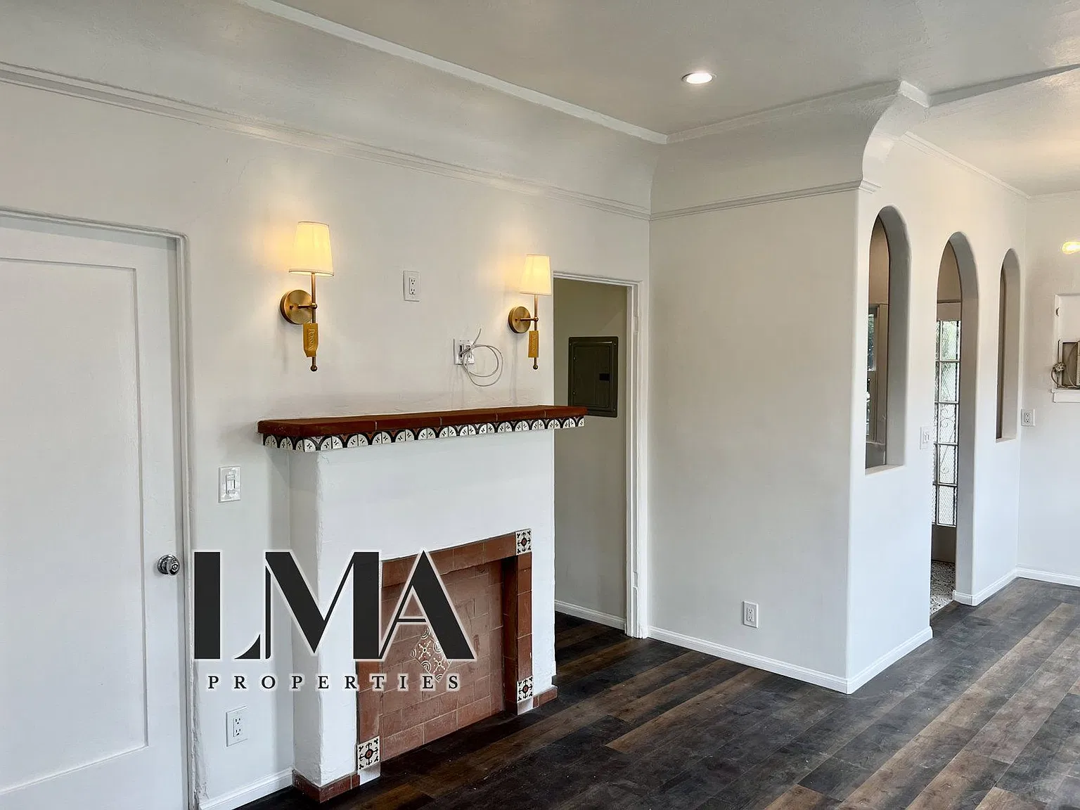 2 bed, 1.0 bath, 700 sqft, $2,695 — Photo 2