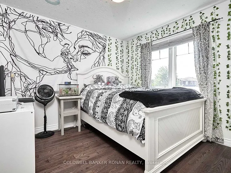 64 Catherine Dr — Photo 10