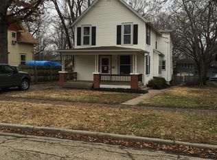 1826 SW Lane St, Topeka, KS 66604