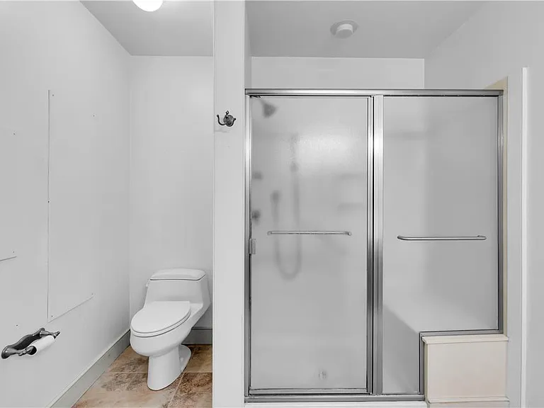 2408 Applewood Dr — Photo 17