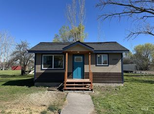 5562 Spur Hwy #95, Ontario, OR 97914