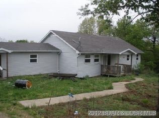 31 Trailer Park Dr, Climax Springs, MO 65324