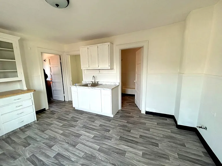 12 Hoerner Ave #2 — Photo 1