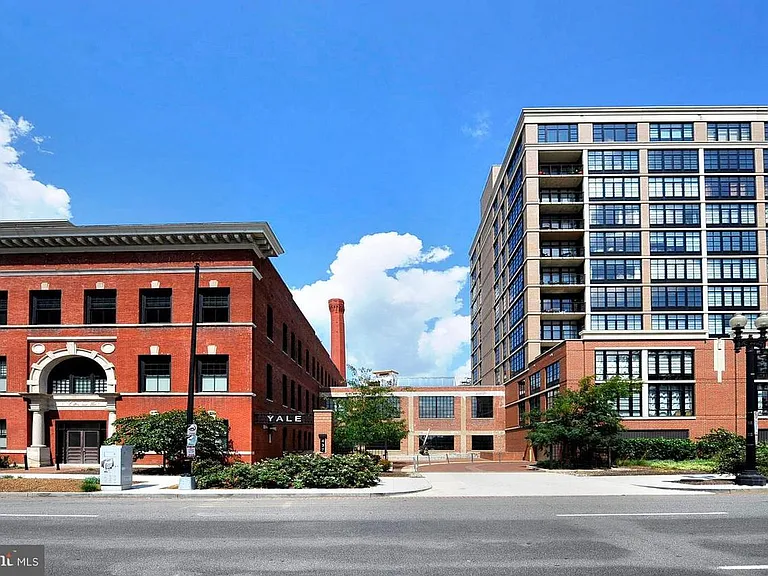 437 New York Ave NW #505 — Photo 2