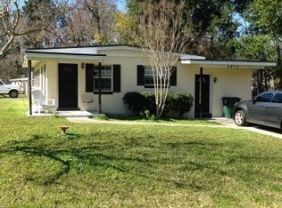2872 Brackridge Blvd E, Jacksonville, FL 32216