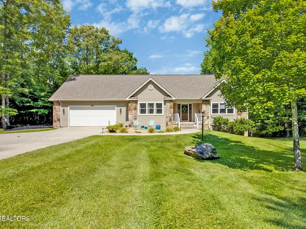 265 Pomeroy Dr, Crossville, TN 38558