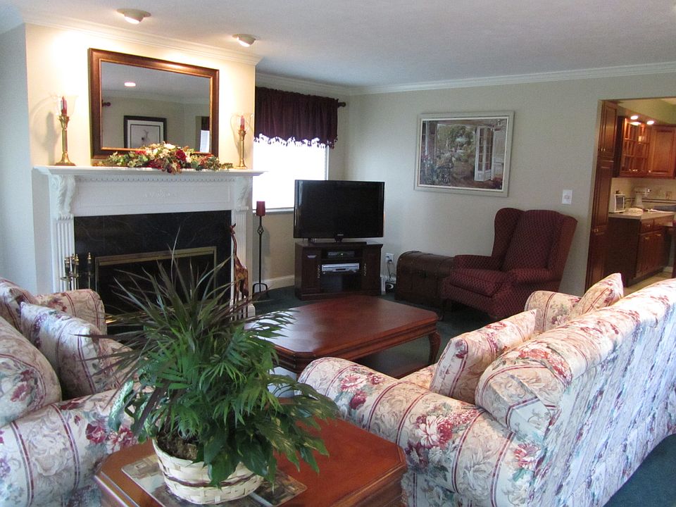 1st image of 6968 Westview Dr
