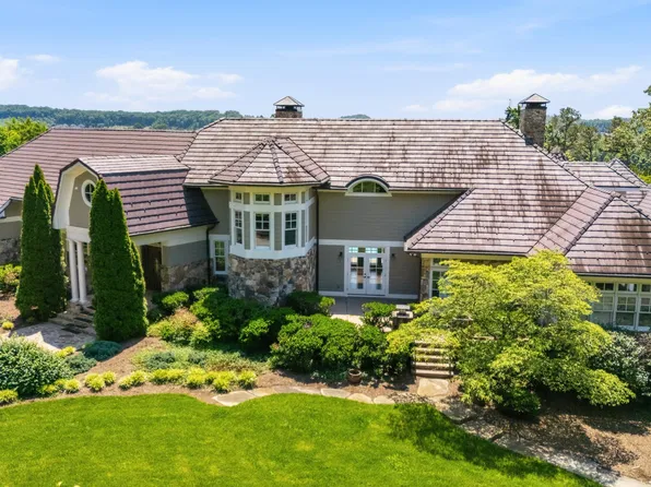1304 Copperstone Ln, Knoxville, TN 37922