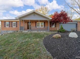 4095 Montgomery Ln, Pacific, MO 63069
