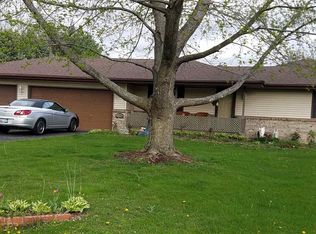 4148 Windrow Ct, Cherry Valley, IL 61016