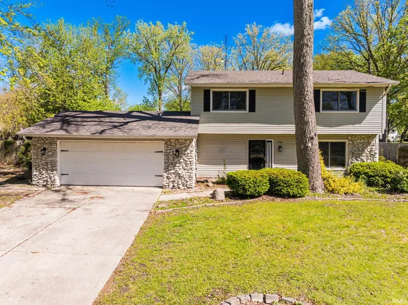 1504 W Tree Ln, Muncie, IN 47302