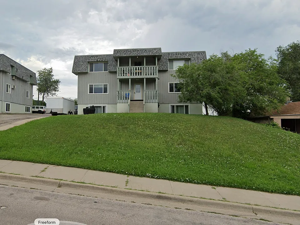 1320 Quincy St #5