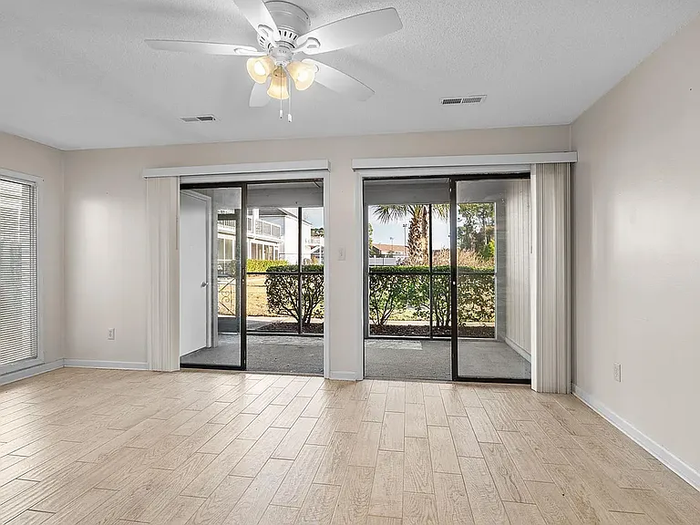1850 Colony Dr #2S — Photo 32