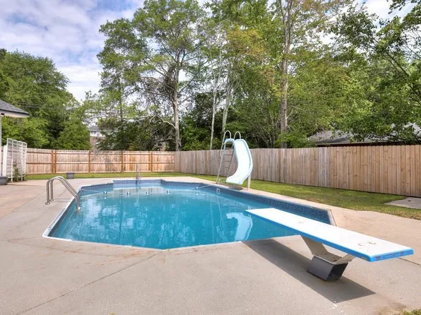 2 Hilliard Dr, Sumter, SC 29150
