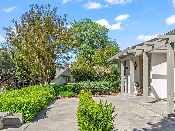 4th image of 5563 Cribari Cir