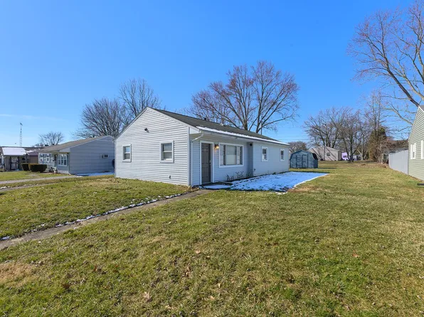 2225 Martha Ave NE, Canton, OH 44705