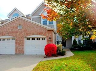 3884 Arbor Green Dr, Cincinnati, OH 45255