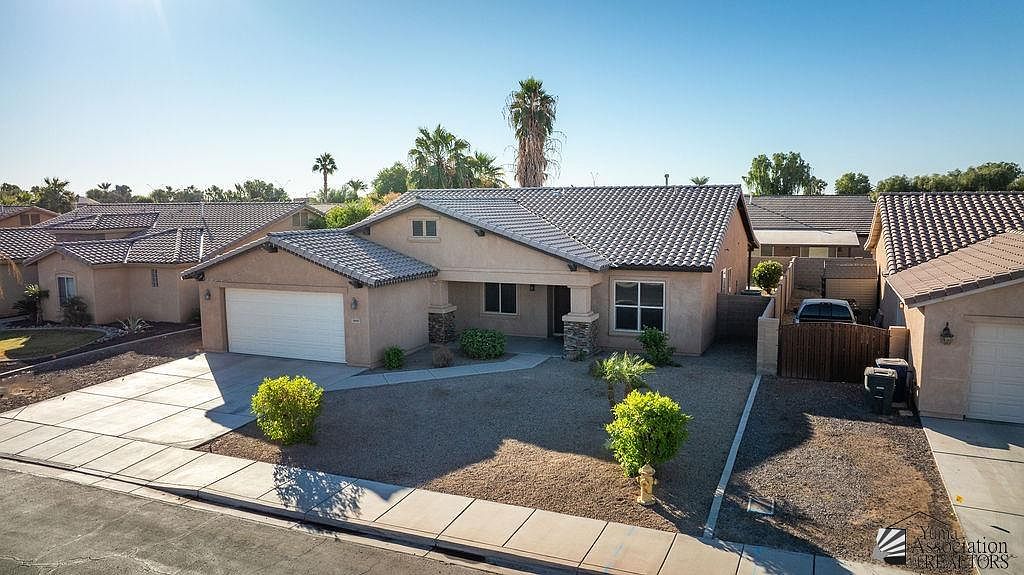 3869 W 37th St, Yuma, AZ 85365 | Zillow